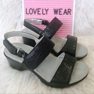 ALEGRIA Black Burnish Romi Leather Sandals